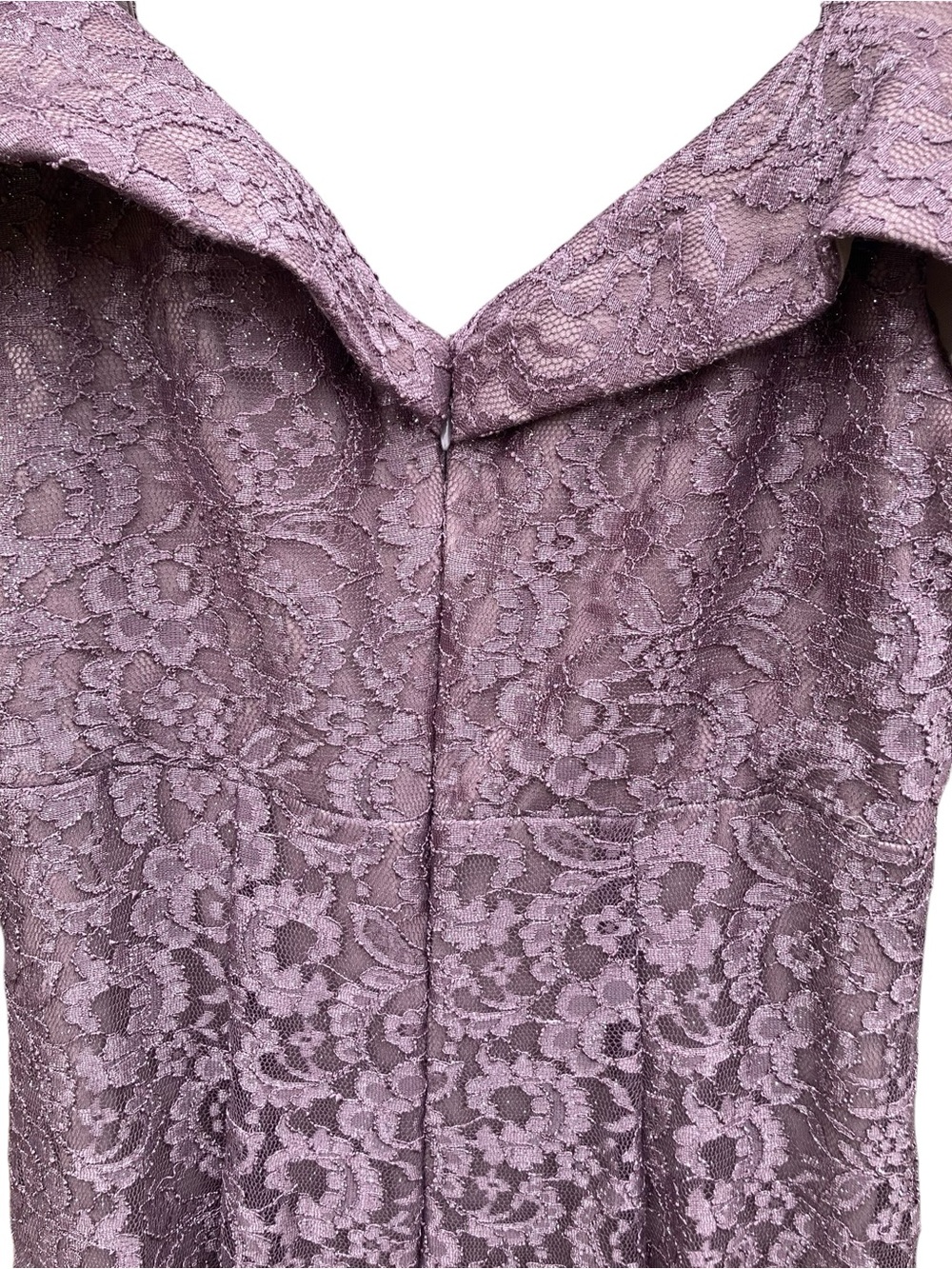 R&M Richards Lavender Lace Evening Gown Size 6 | Elegant Wedding Guest & Formal - Picture 11 of 11